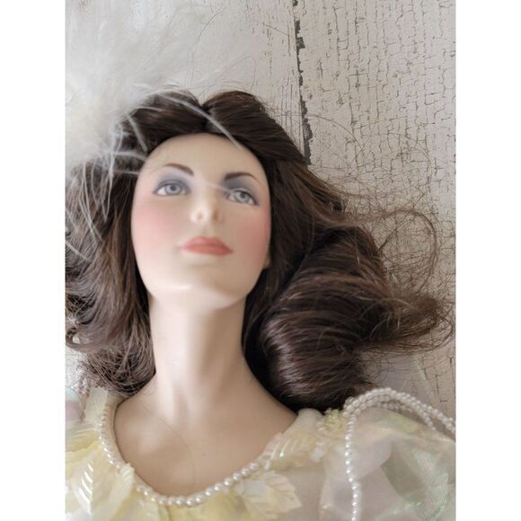 Franklin heirloom Peggy Fleming AS IS ice skater porcelain doll collectible - Picture 7 of 15